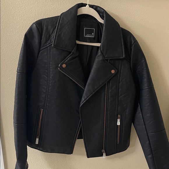 Black Women's Jacket - Picture 6 of 6